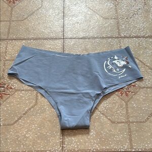 Pink by Victoria’s secrets!!! Gray cheeky panty! Brand new with tags size m